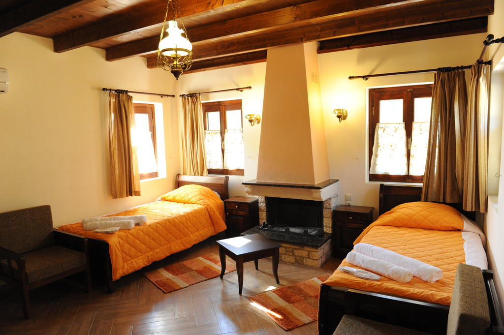 Piges Hotel Glikí Szoba fotó
